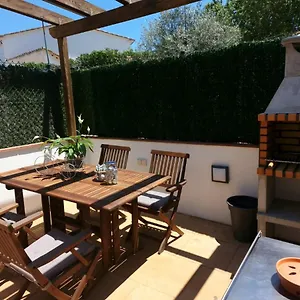 casa-roja-castell-daro.catalonia-hotels.com/