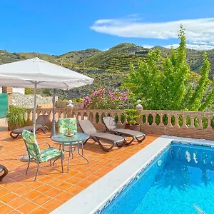 villa-alvarez-malaga.1costadelsol.com/